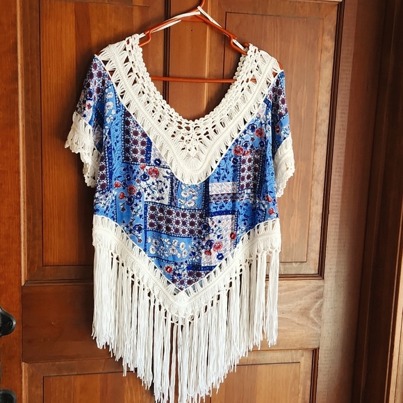 It ghl Tops - Fun Boho Fringe Top😍😍